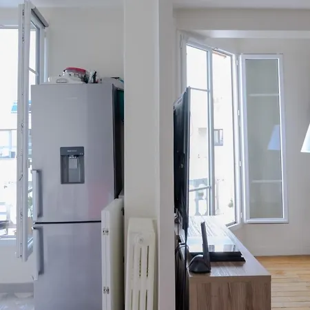 Charming Studio Near Chateau De Apartamento